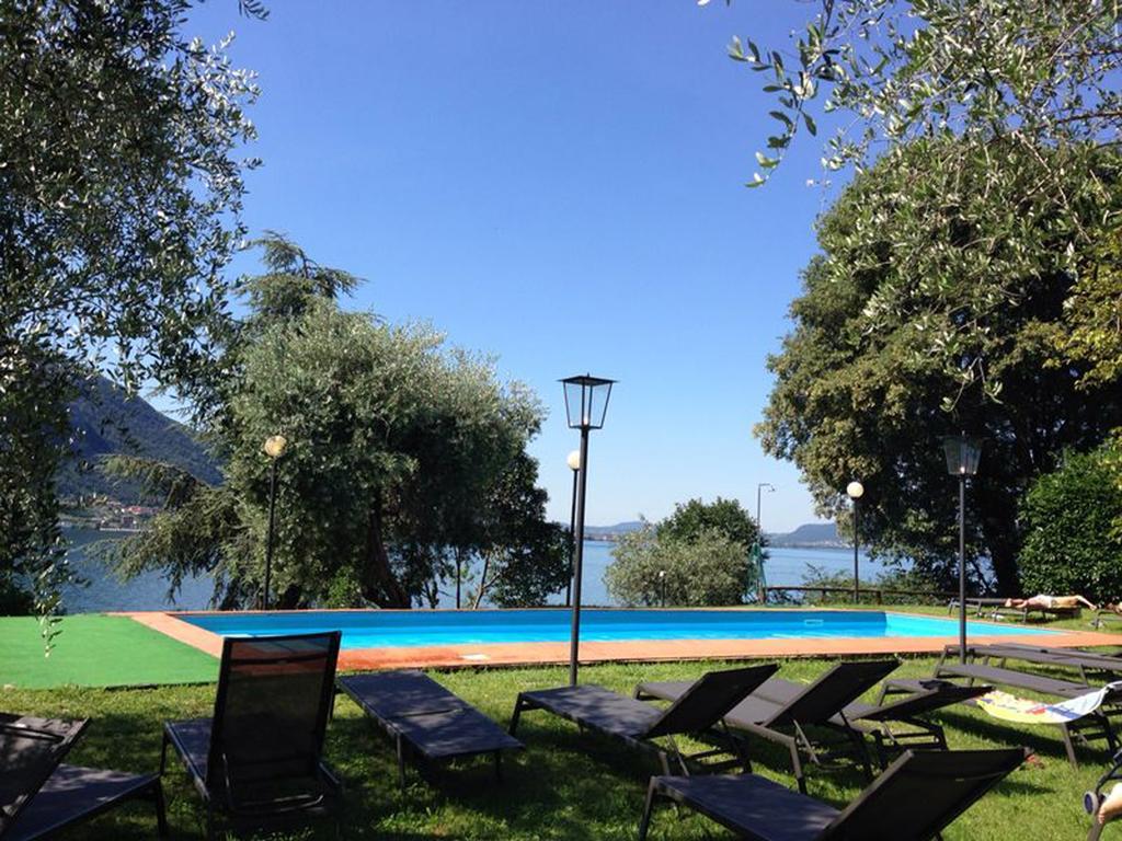 Castello Oldofredi Apart otel Monte Isola Dış mekan fotoğraf