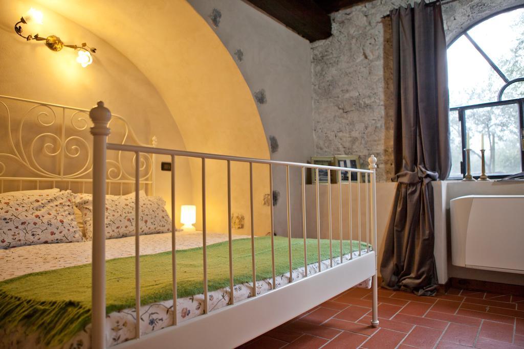 Castello Oldofredi Apart otel Monte Isola Oda fotoğraf